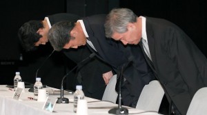 Privacy - Sony executives bow in apology post Playstation breach in 2011